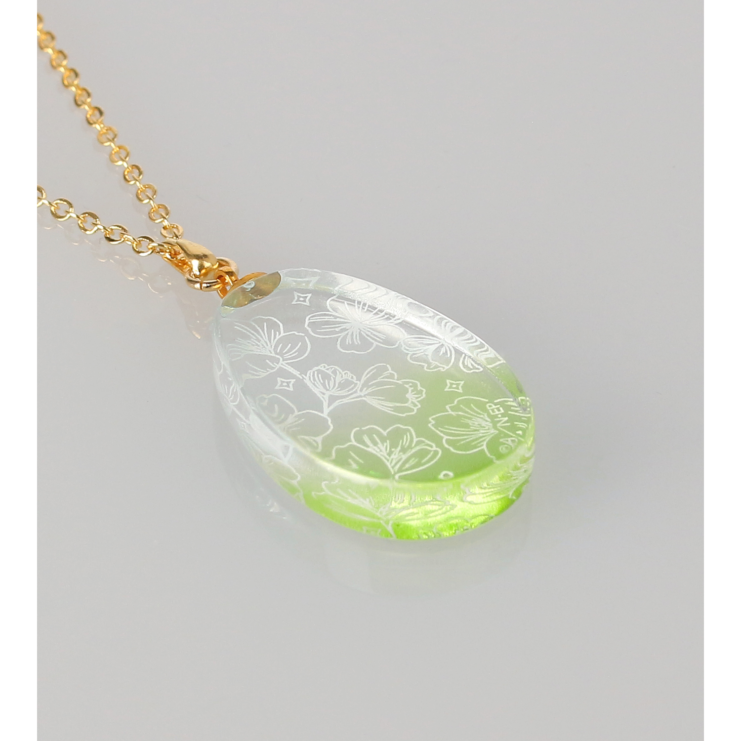 忍たま乱太郎_三年生 ガラスネックレス | 公式グッズ・公式ライセンス