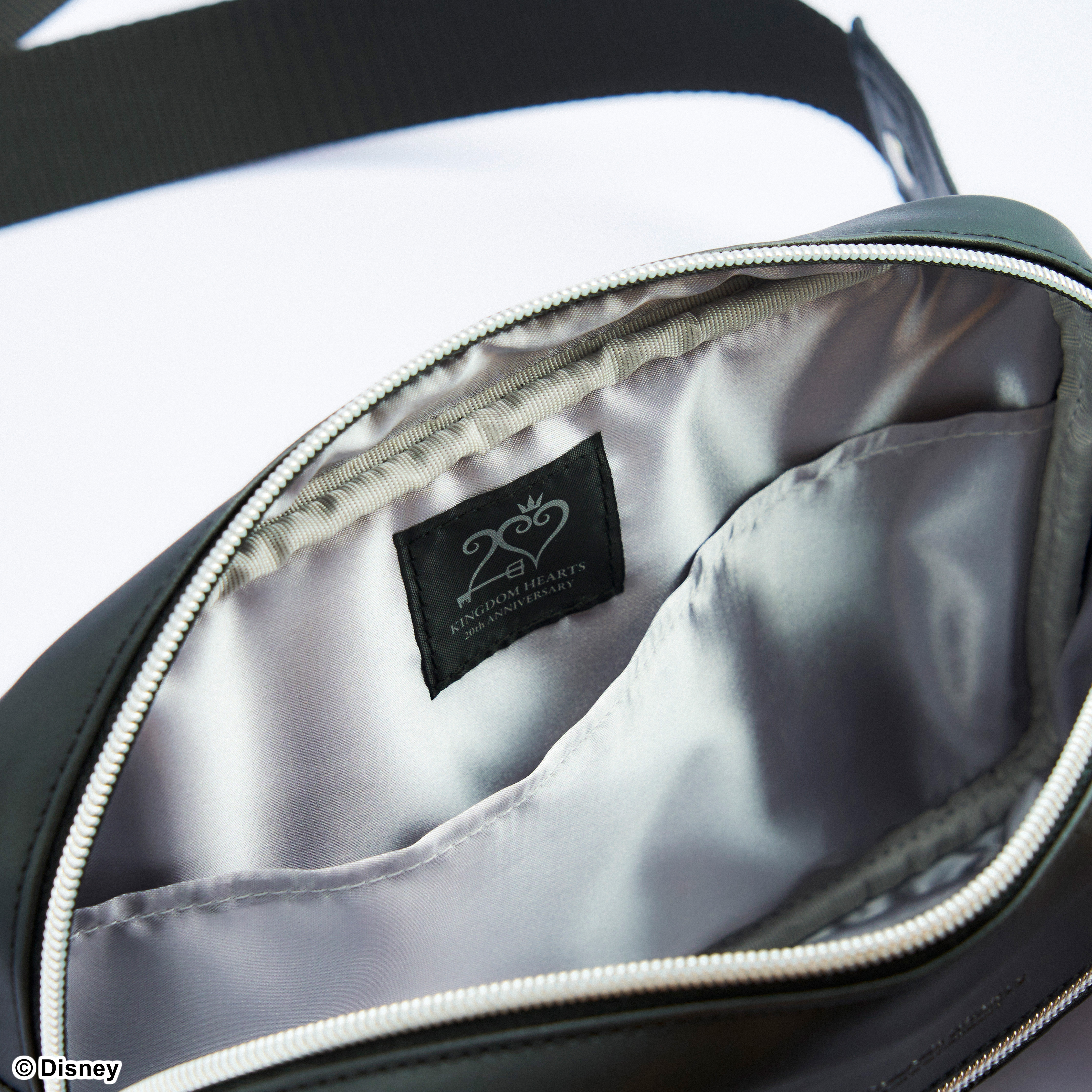 キングダム ハーツ_20th Anniversary バムバッグ | 公式グッズ・公式