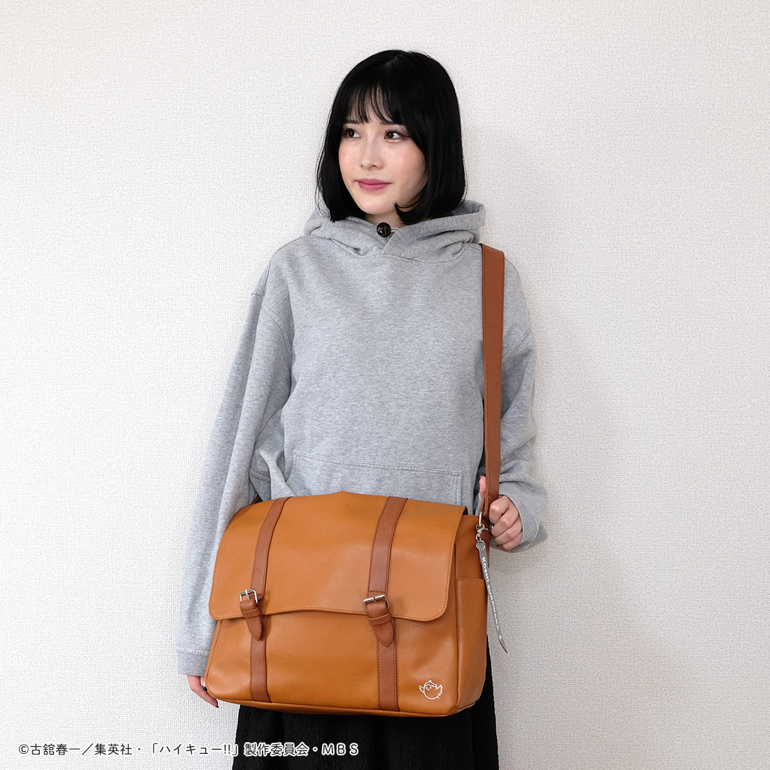 菅原孝支モデル ショルダーバッグ 茶色 Amazon.co.jp: アクロス ハイキュー!! 「菅原孝支モデル