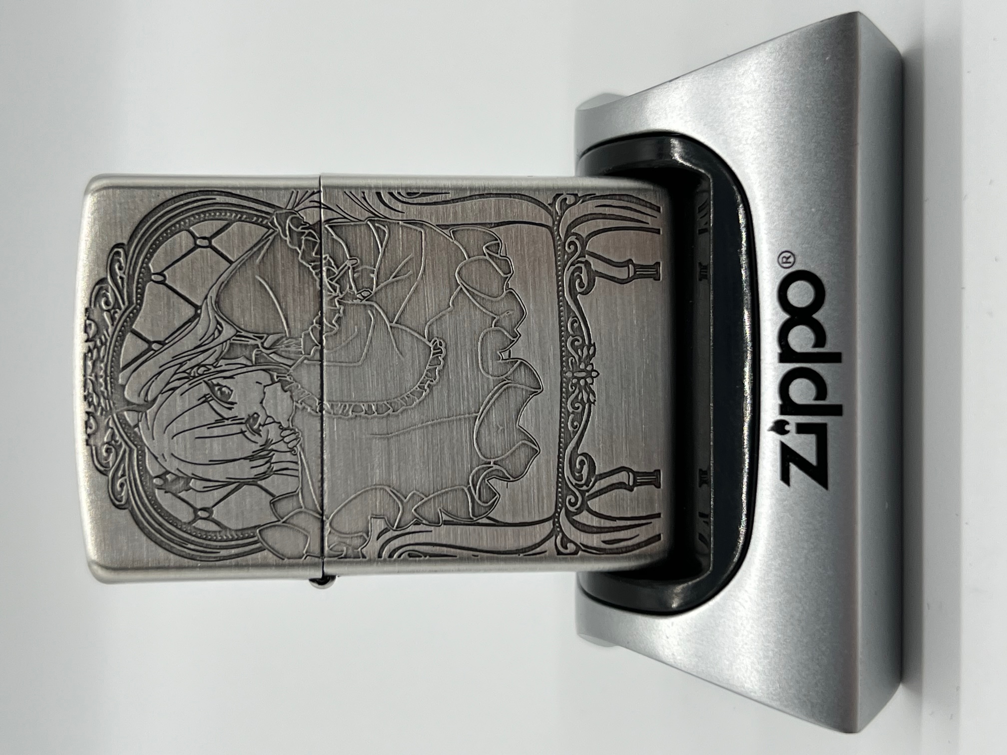 スパイ教室_Zippo(エルナ)