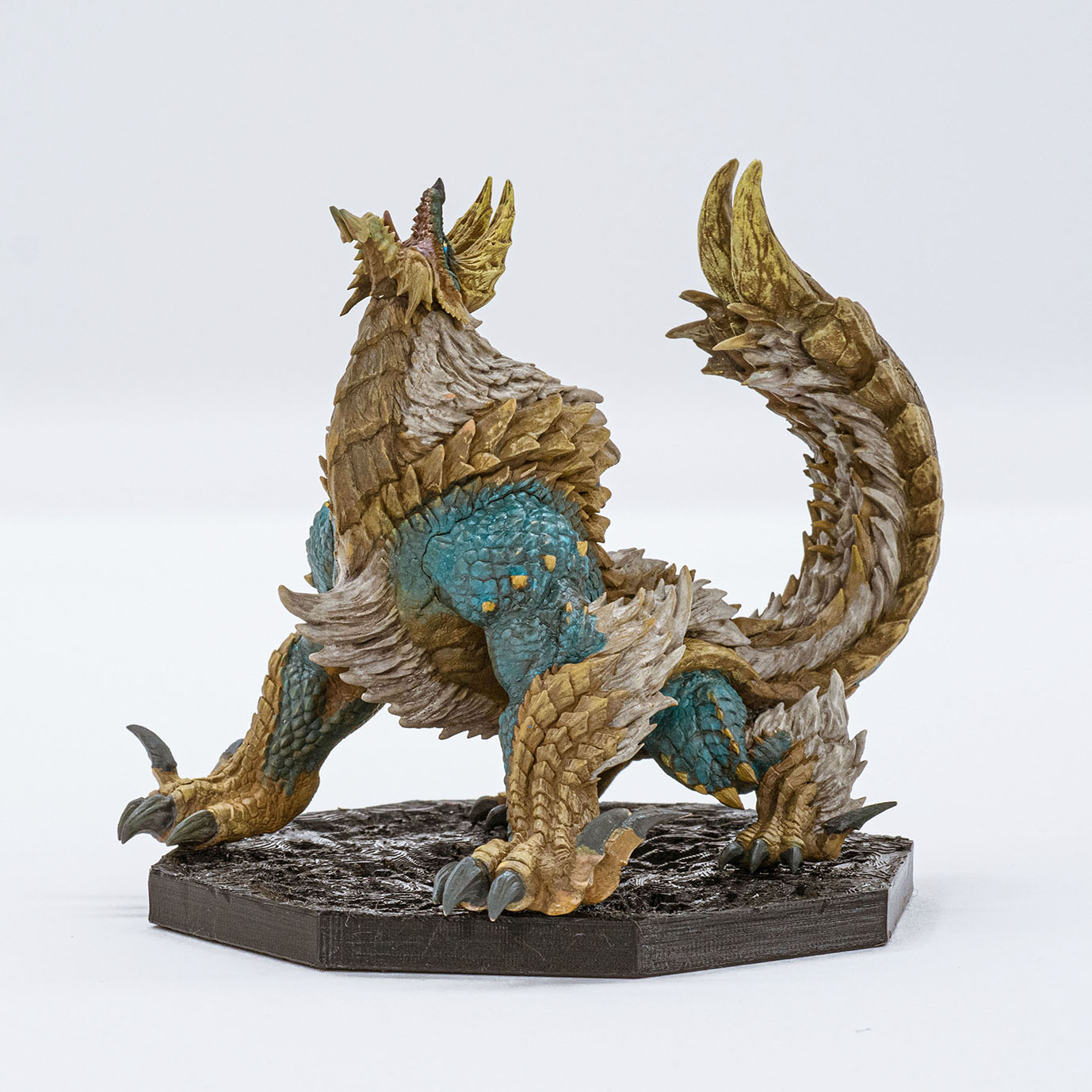 モンスターハンター_FIGURE BUILDER CUBE MONSTER HUNTER 雷狼竜 ジンオウガ