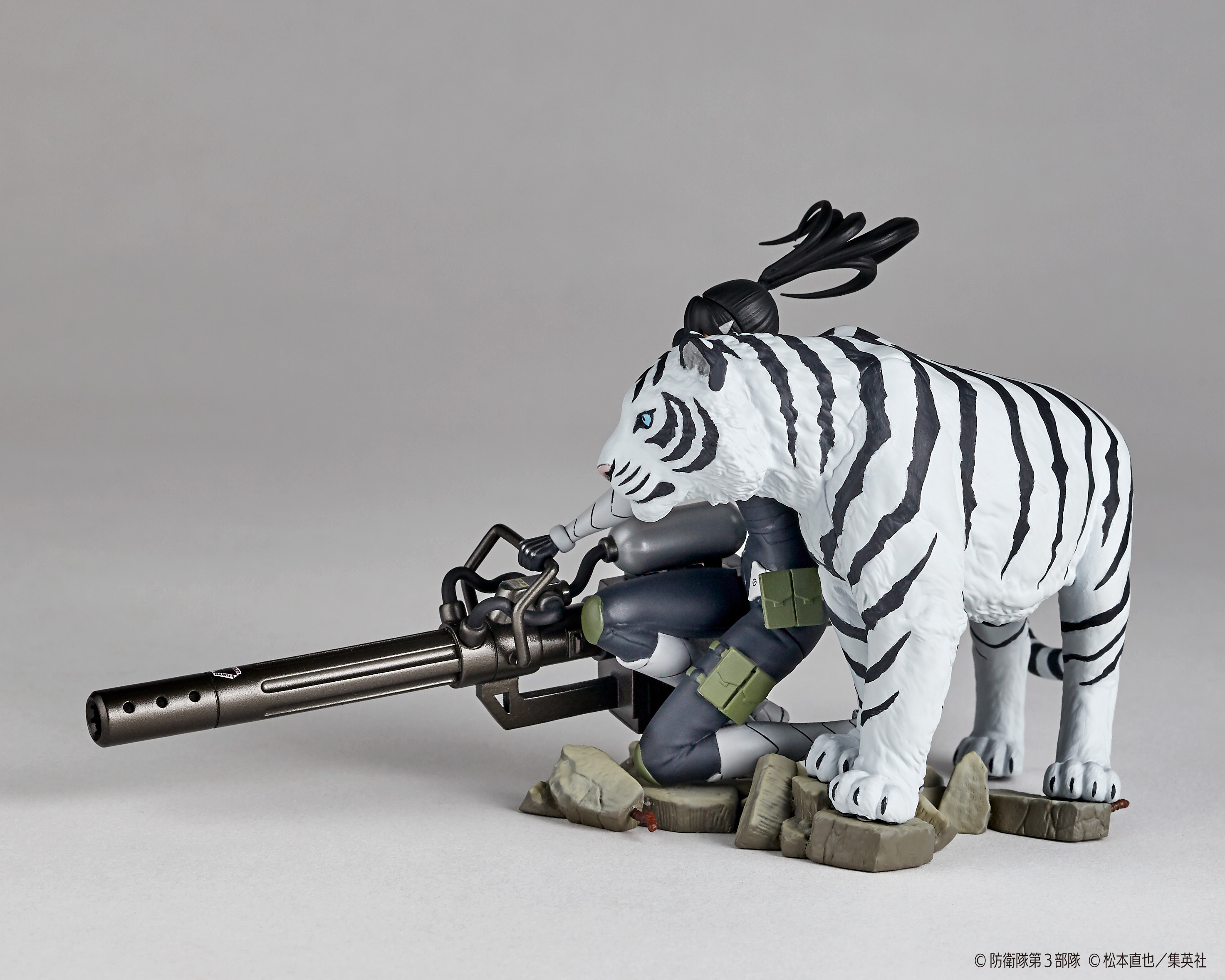 怪獣8号_亜白ミナ 1/18スケールフィギュア | 公式グッズ・公式