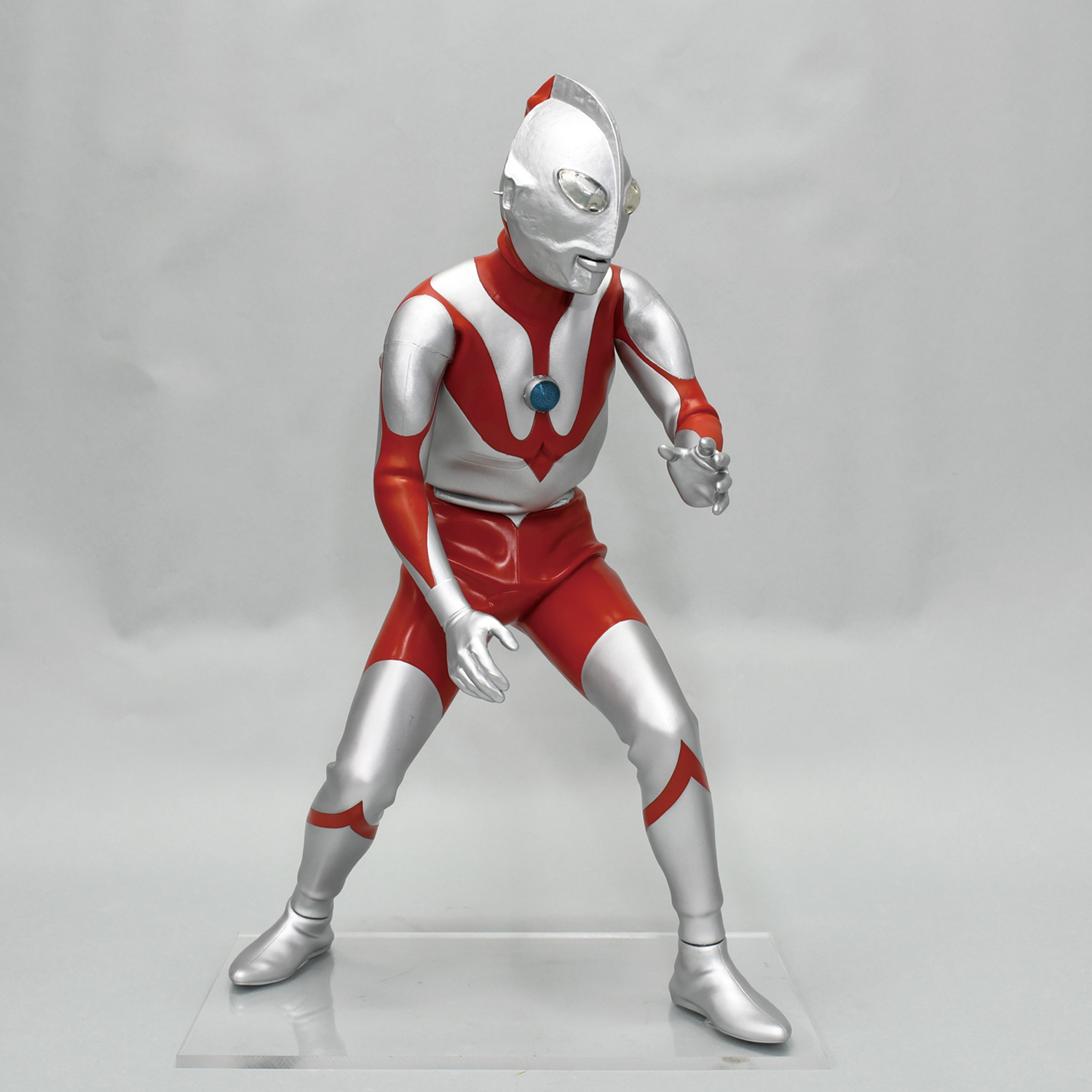 ブルマァクのウルトラマン ソフビフィギュア 立ちポーズ　ガンメタ 61tb0Q7ynCL._UF350,350_QL50_.jpg
