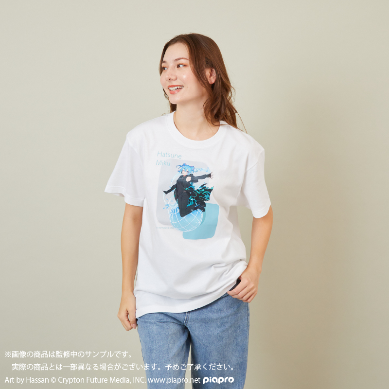 初音ミク はつねミク_XLサイズ_HATSUNEIKU EXPO 10th Anniversary Tシャツ〈柄A(八三様)〉 WHT(ホワイト)