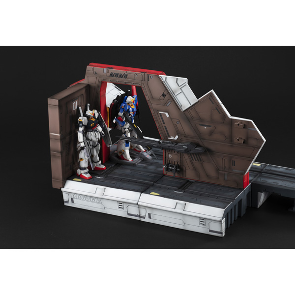 【未開封】Realistic Model Series 機動戦士Zガンダム １/144 HGUC用 アーガマ カタパルトデッキ 機動戦士Zガンダム」1/144 HGUC用アーガマ カタパルトデッキが