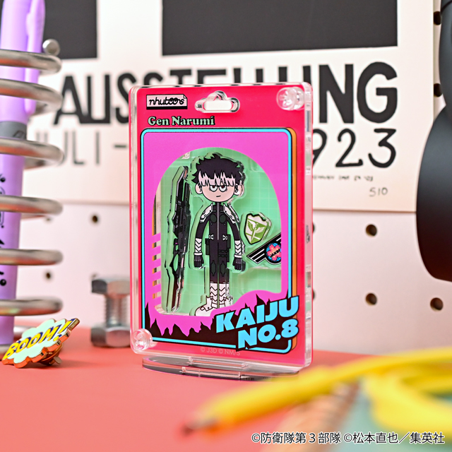 怪獣8号_nhutoons ブリスター風アクリルスタンド(鳴海 弦) | 公式