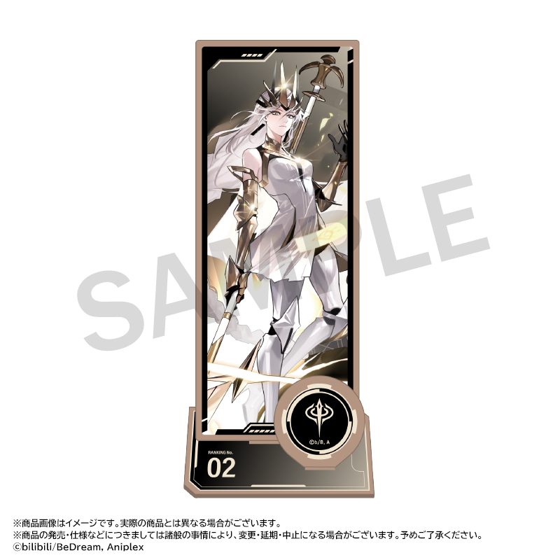 TO BE HERO X_木製スタンド　2.クイーン