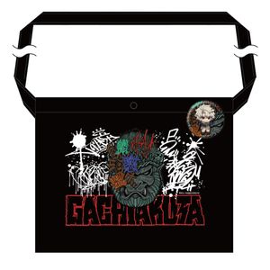 ガチアクタ_缶バッジ付 サコッシュ