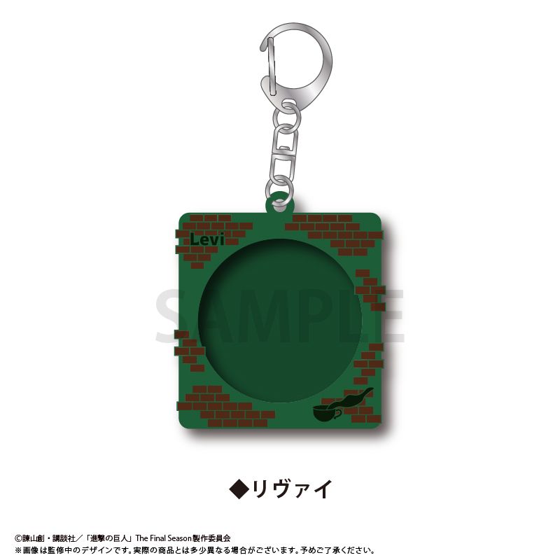 【新品未開封、缶バッジケース付き】リヴァイ 缶バッジ 12個 進撃の巨人_ラバー缶バッジケース リヴァイ | 進撃の巨人公式グッズ