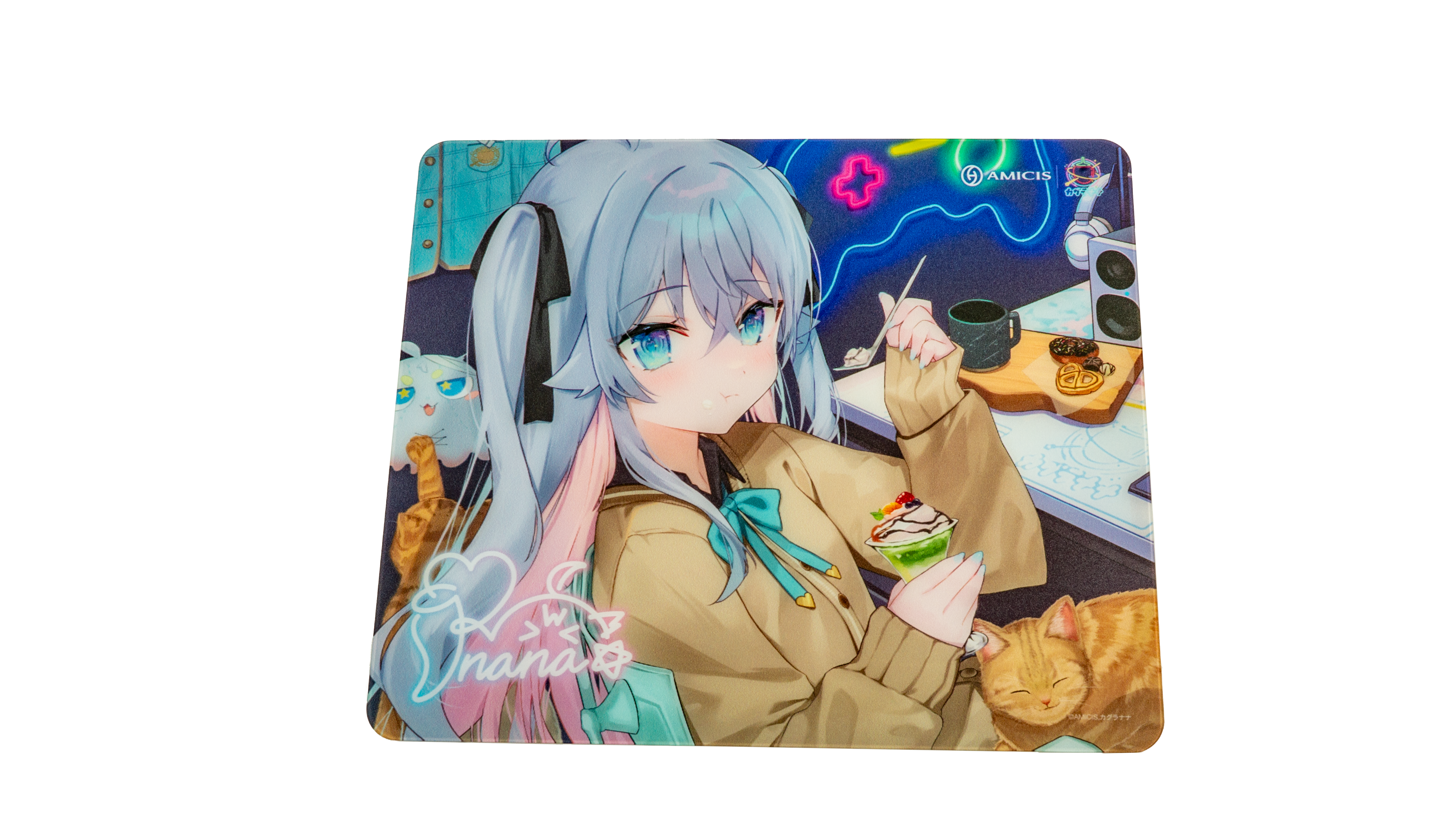 amicis ガラスマウスパッド 限定品 AMICIS、イラストレーターコラボの高品質ガラスマウスパッドを